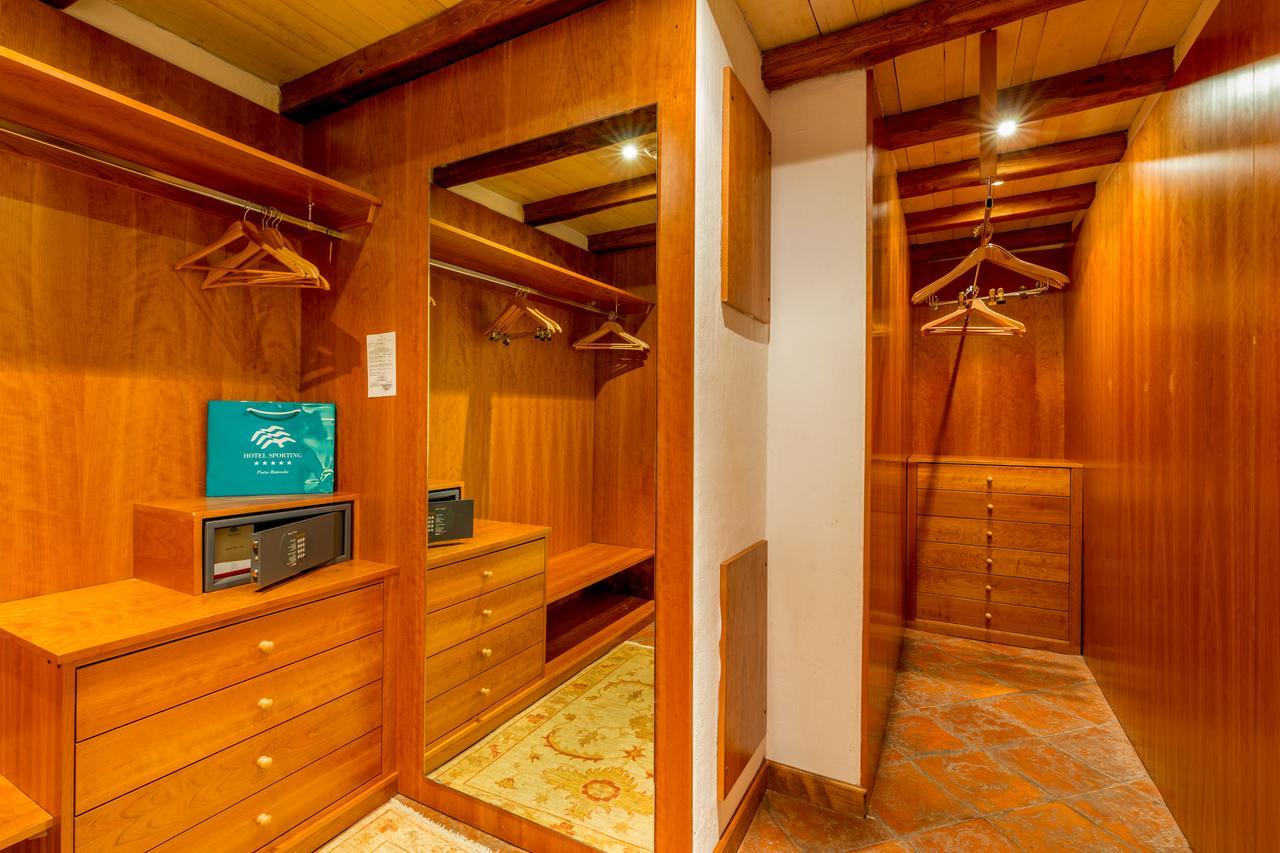 Hotel Sporting Porto Rotondo Eksteriør bilde